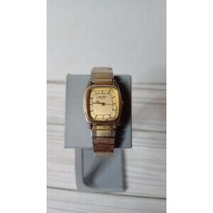 Vintage Sharp Stretch Band Men's Watch Gold Tone Face